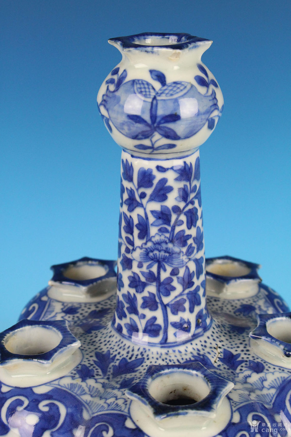 清晚期青花凤穿牡丹纹五管瓶