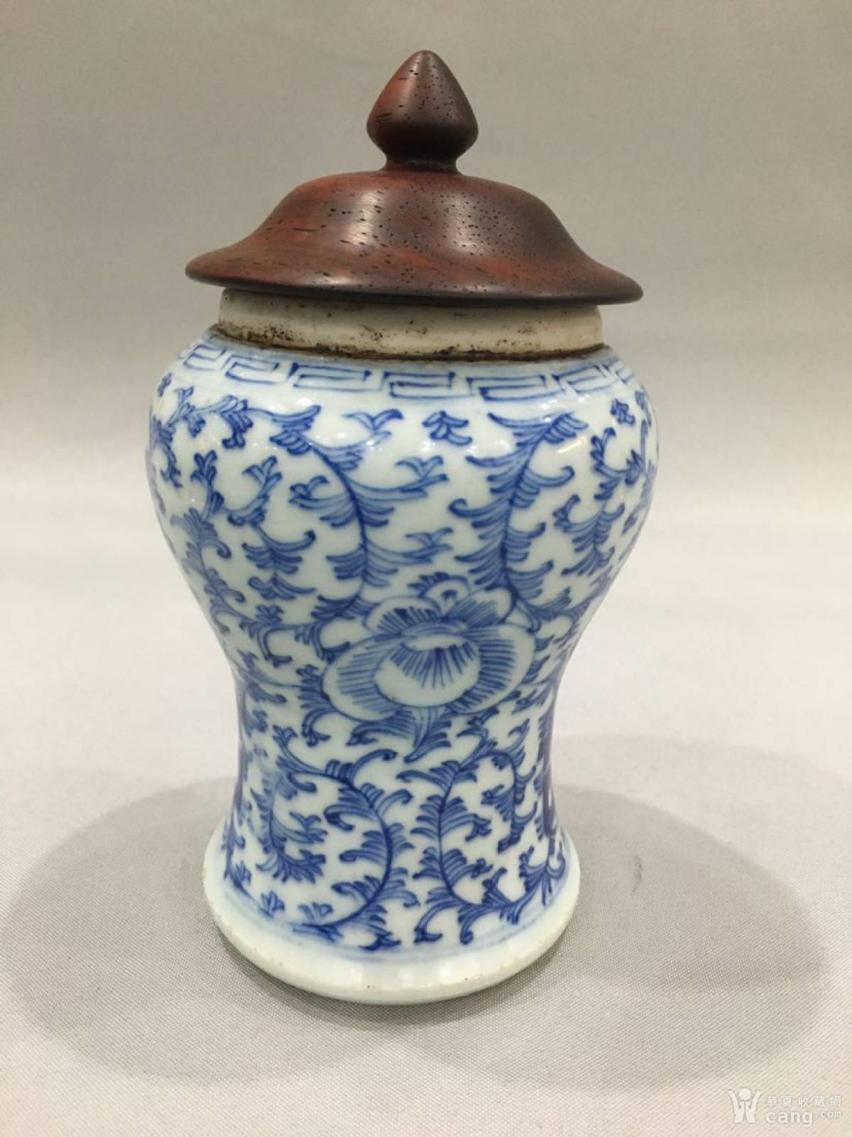 清中期青花缠枝莲喜字小将军罐 - 明清 - 瓷器 - 华夏收藏网