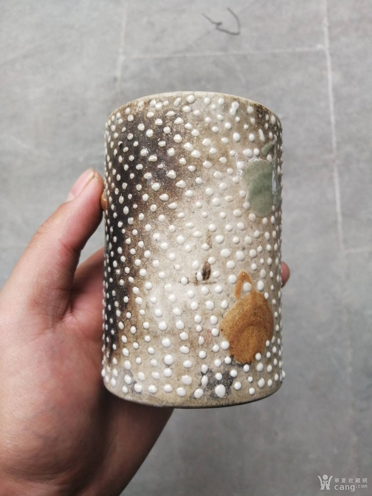 清代珍珠瓶笔筒,有裂