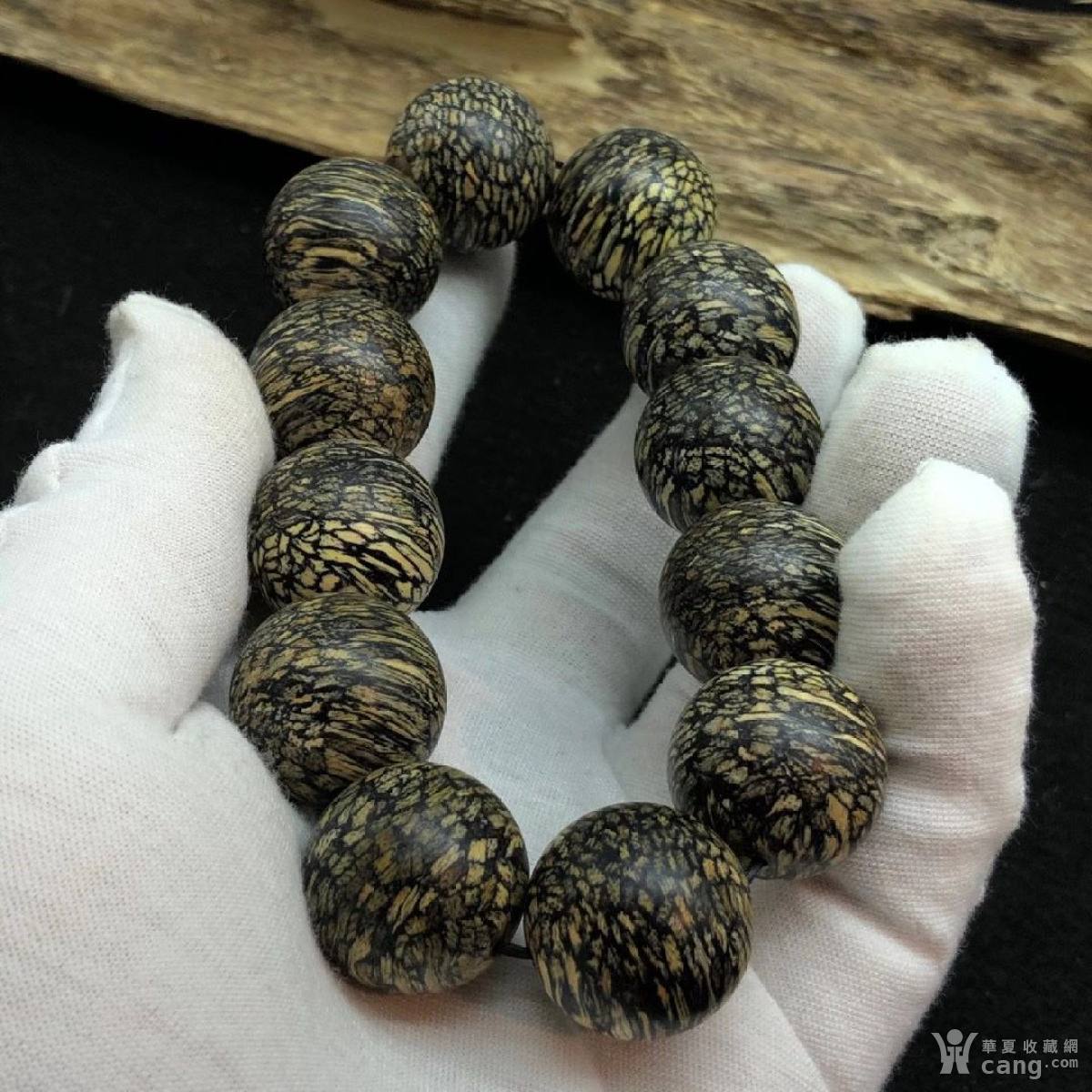 柬埔寨龙鳞纹沉香,尺寸:2.0cm 重57.4克左右,天然野