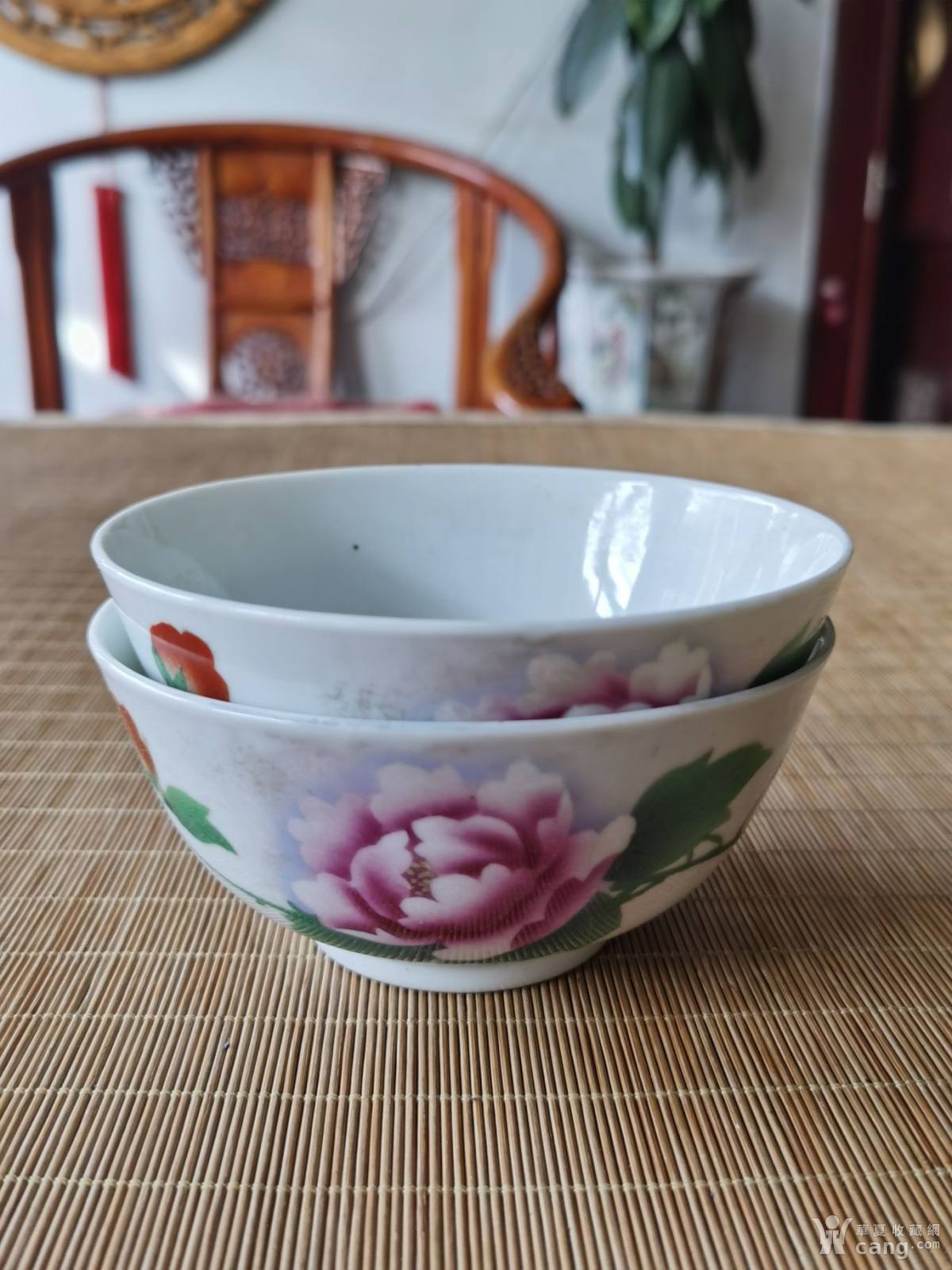 五十年代建国印花碗一对