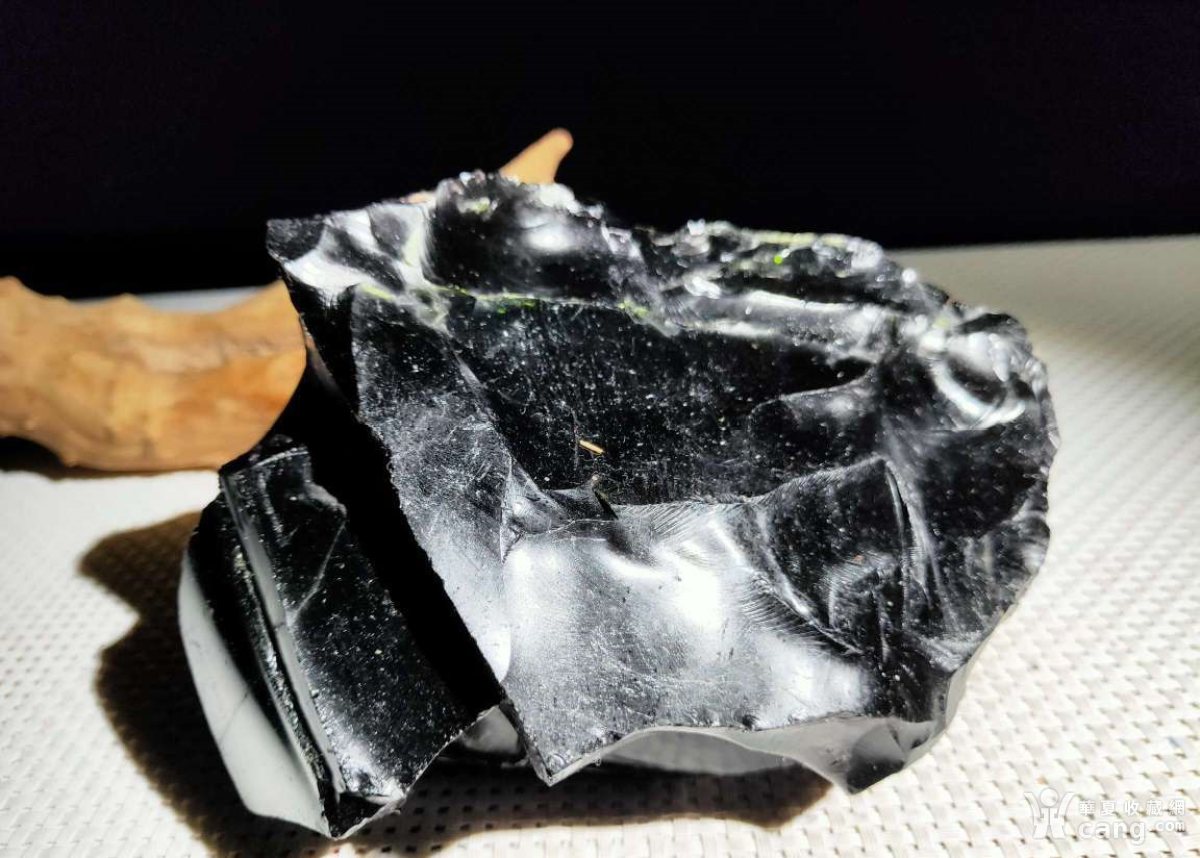 4229 新疆 天然 火山玻璃 3.9斤