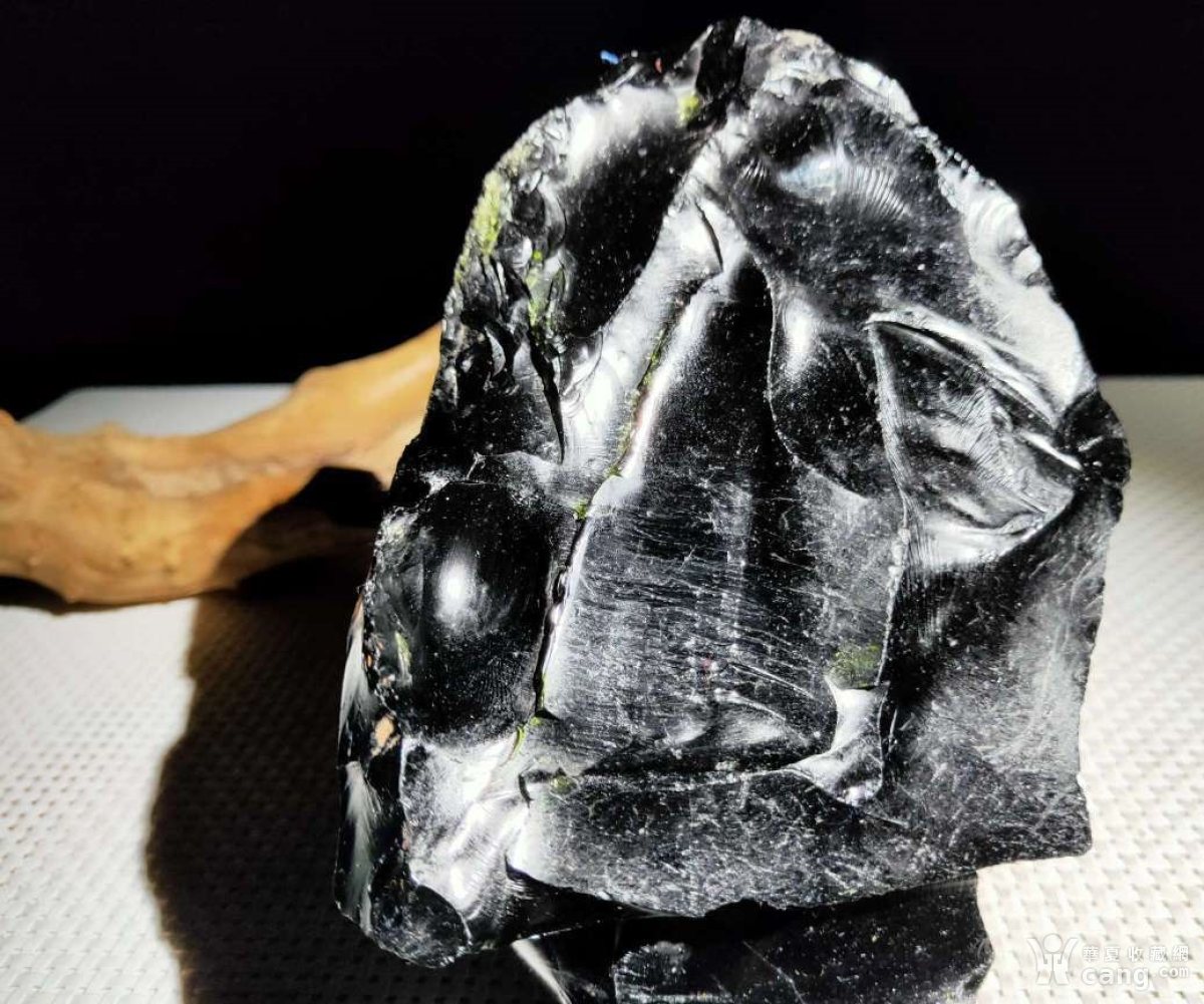 4229 新疆 天然 火山玻璃 3.9斤