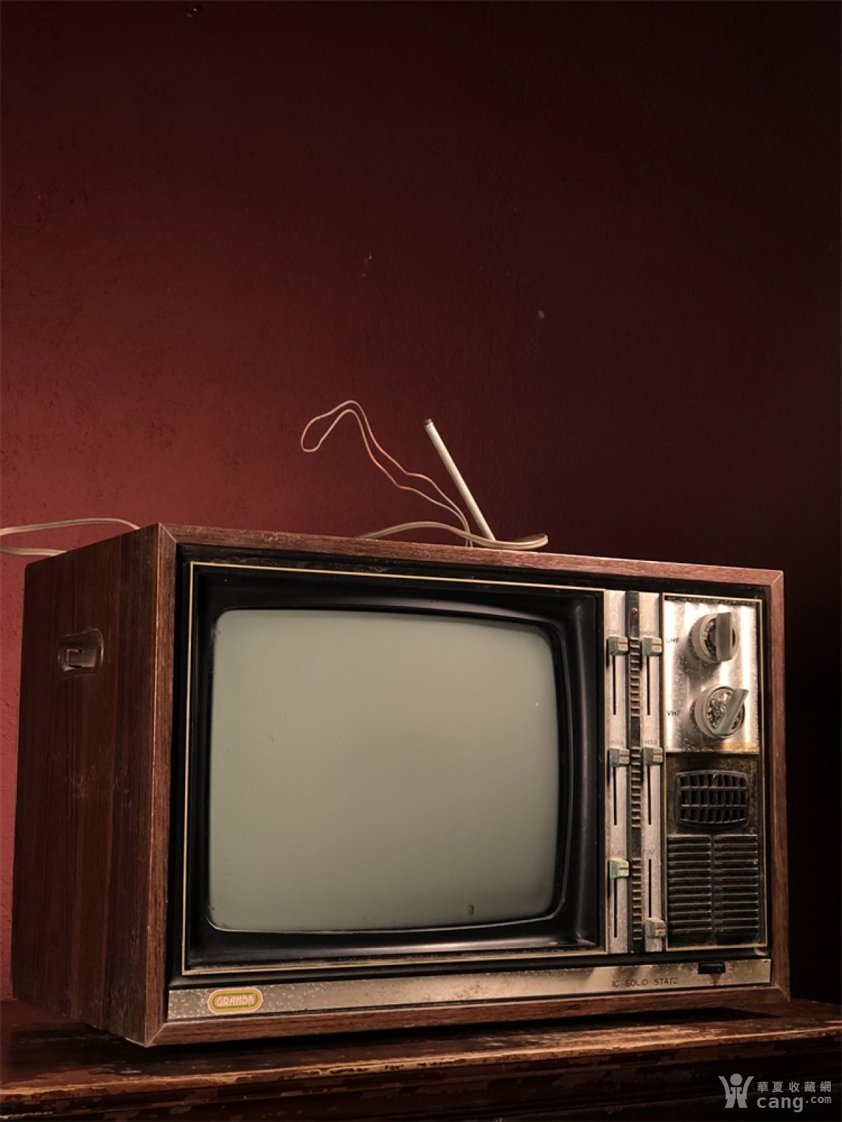 旧藏老式经典电视机(坏的,买个念想)