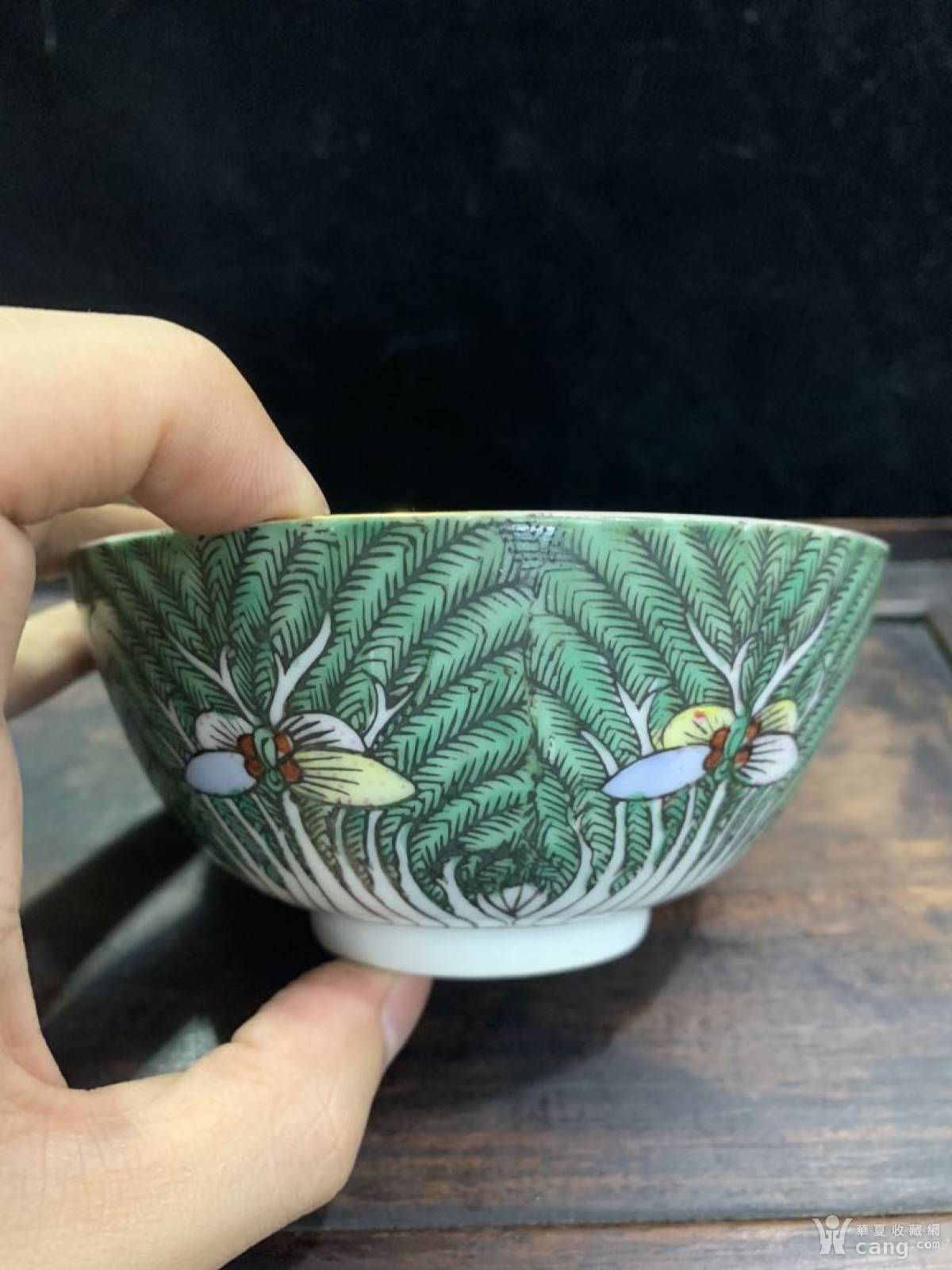 民国粉彩白菜纹百财碗