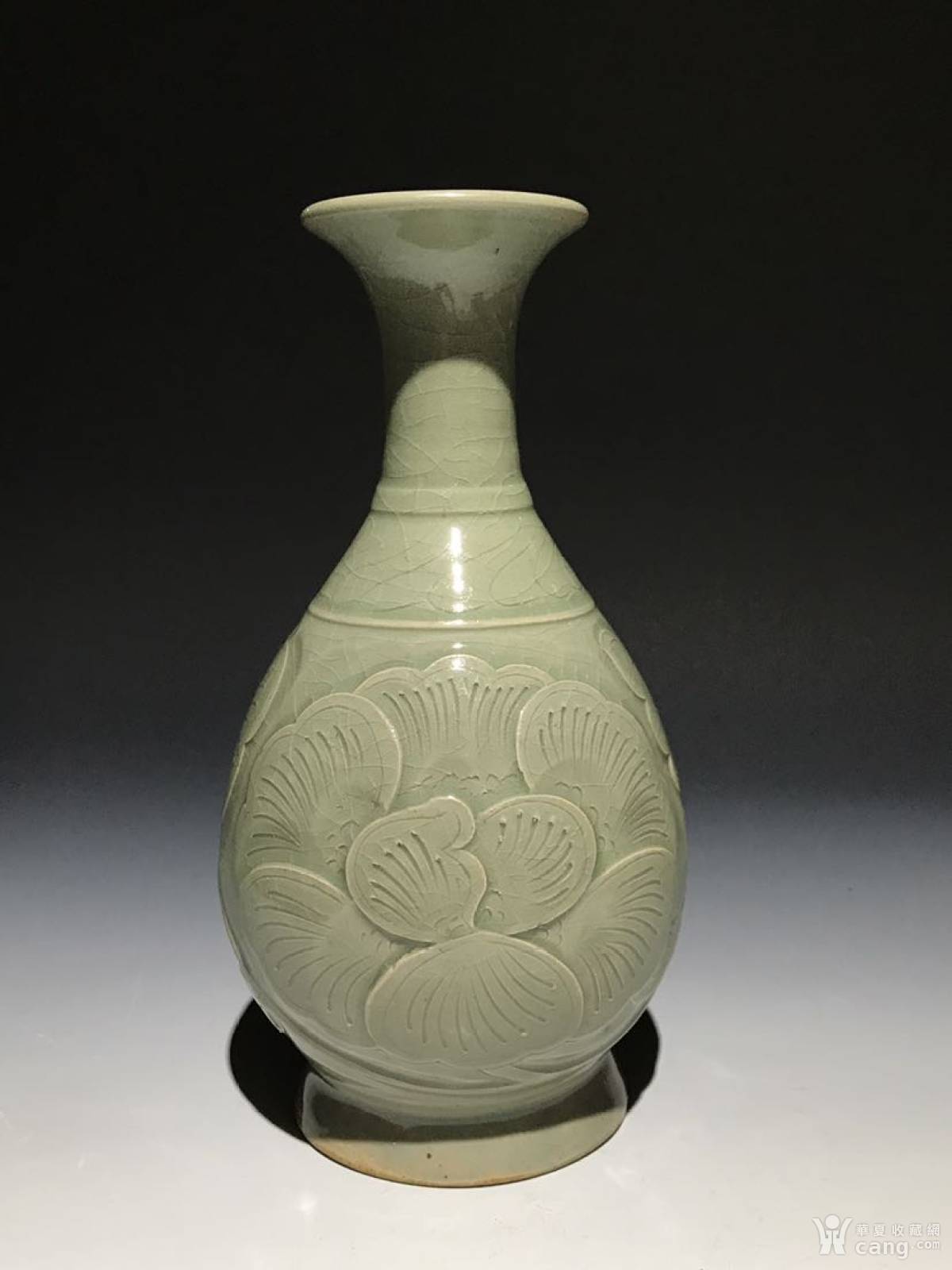 宋代耀州窑刻牡丹花玉壶春瓶 瓷器 古瓷器 老瓷器 >