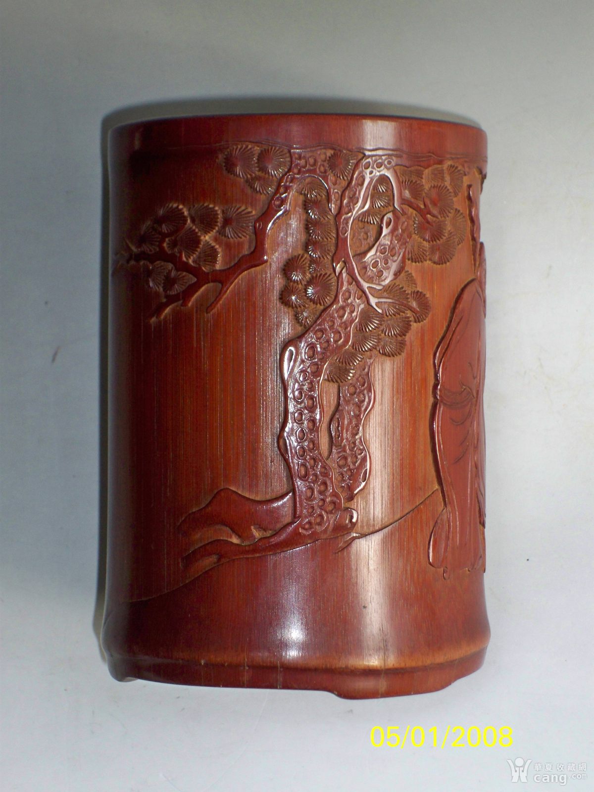 精美竹雕笔筒《松下问童子》>