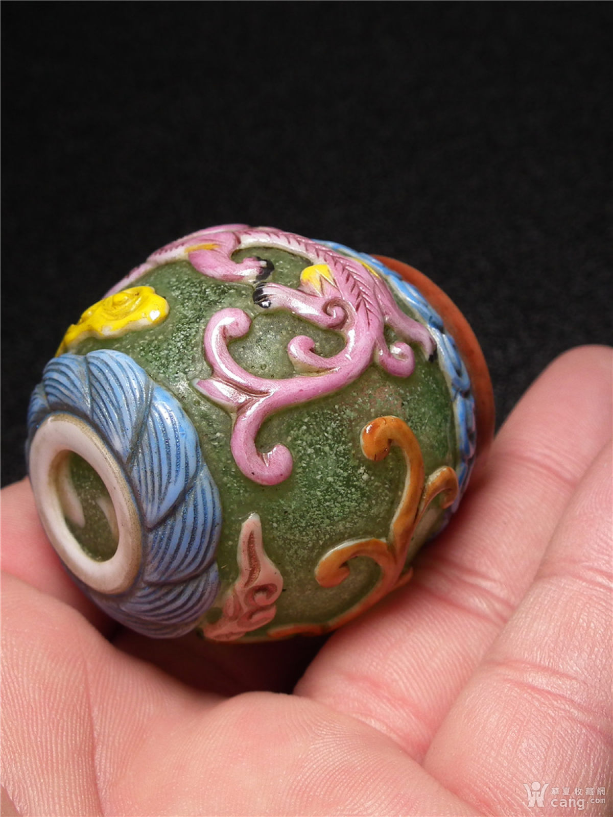 套料琉璃彩绘螭龙云纹鸟食罐