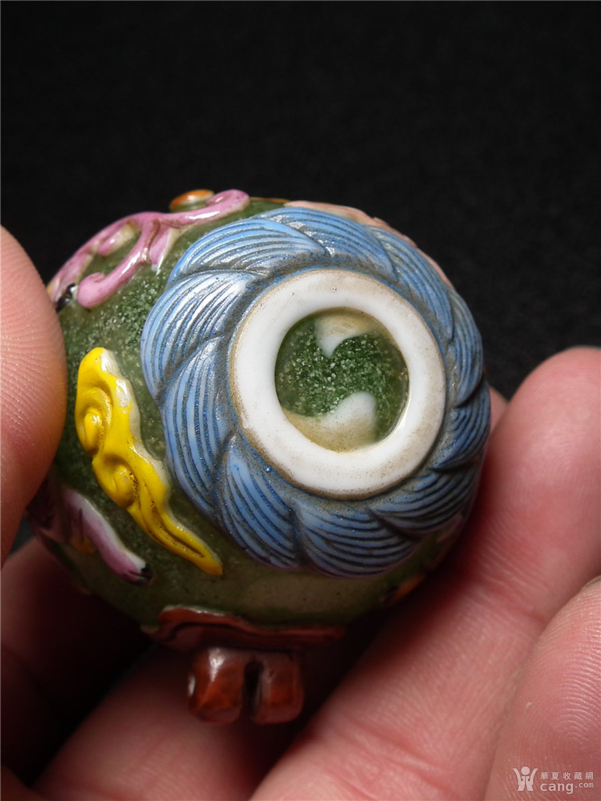 套料琉璃彩绘螭龙云纹鸟食罐