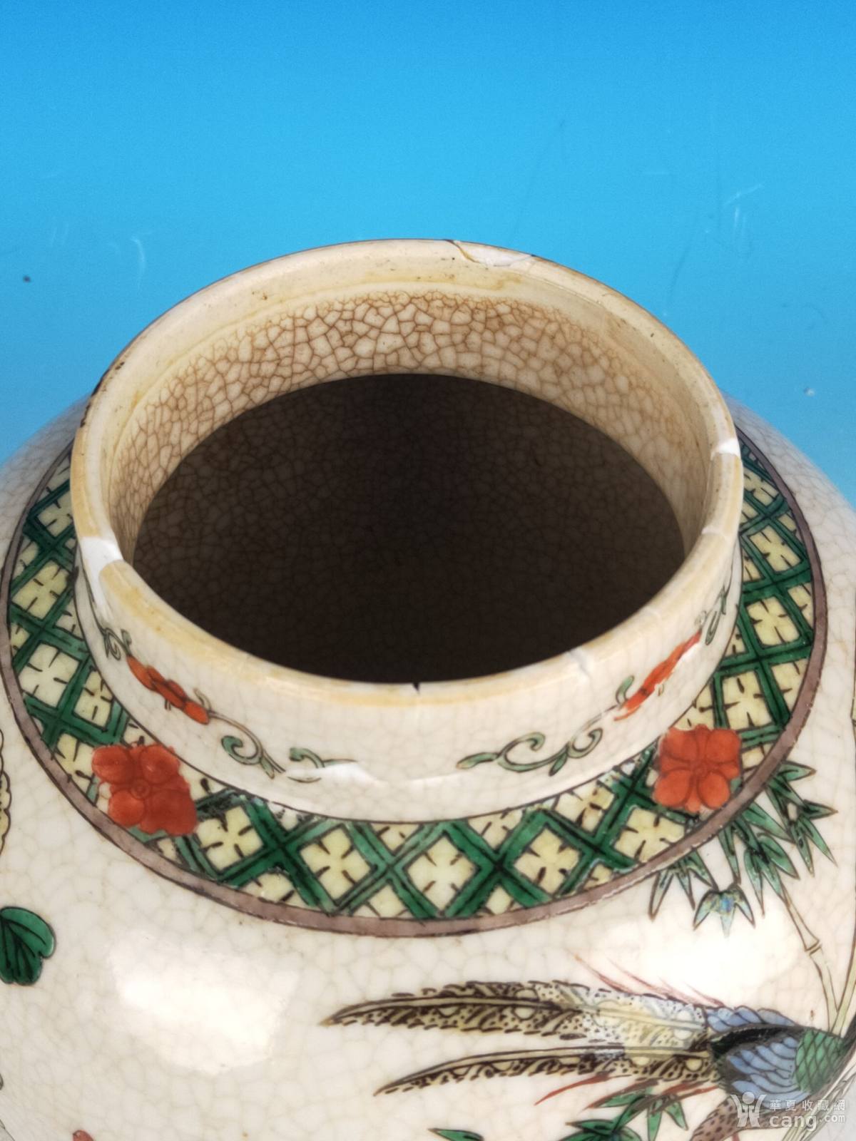 清晚期哥釉五彩"锦上添花"纹将军罐