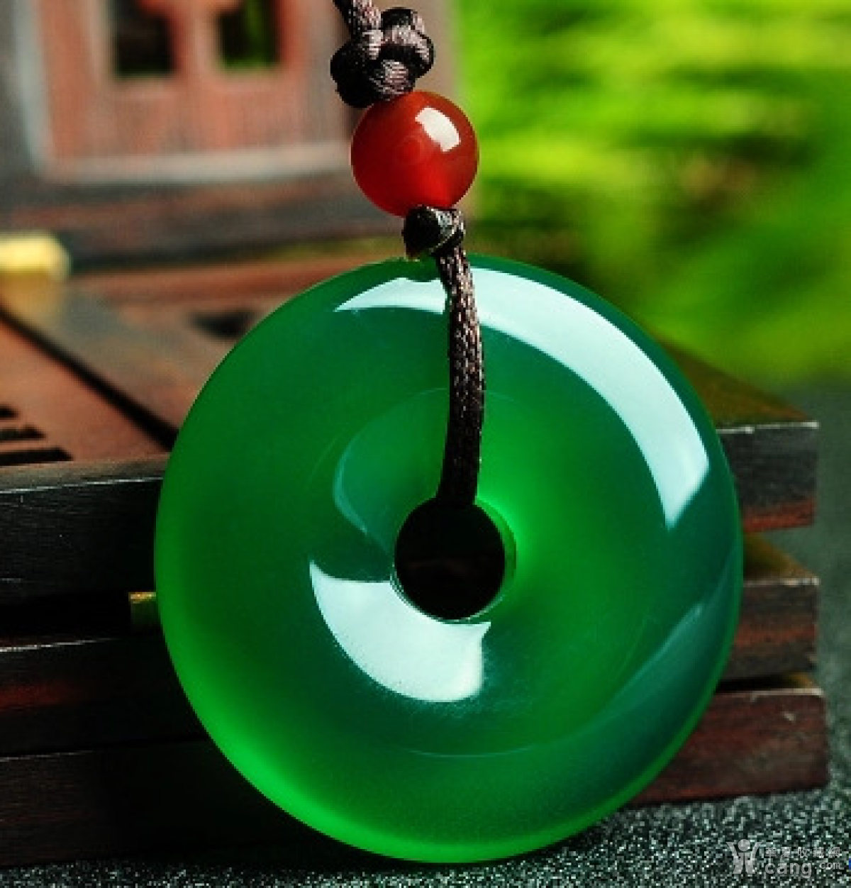 天然冰种绿玉髓平安扣,直径30mm带证书【玉髓】作为21世