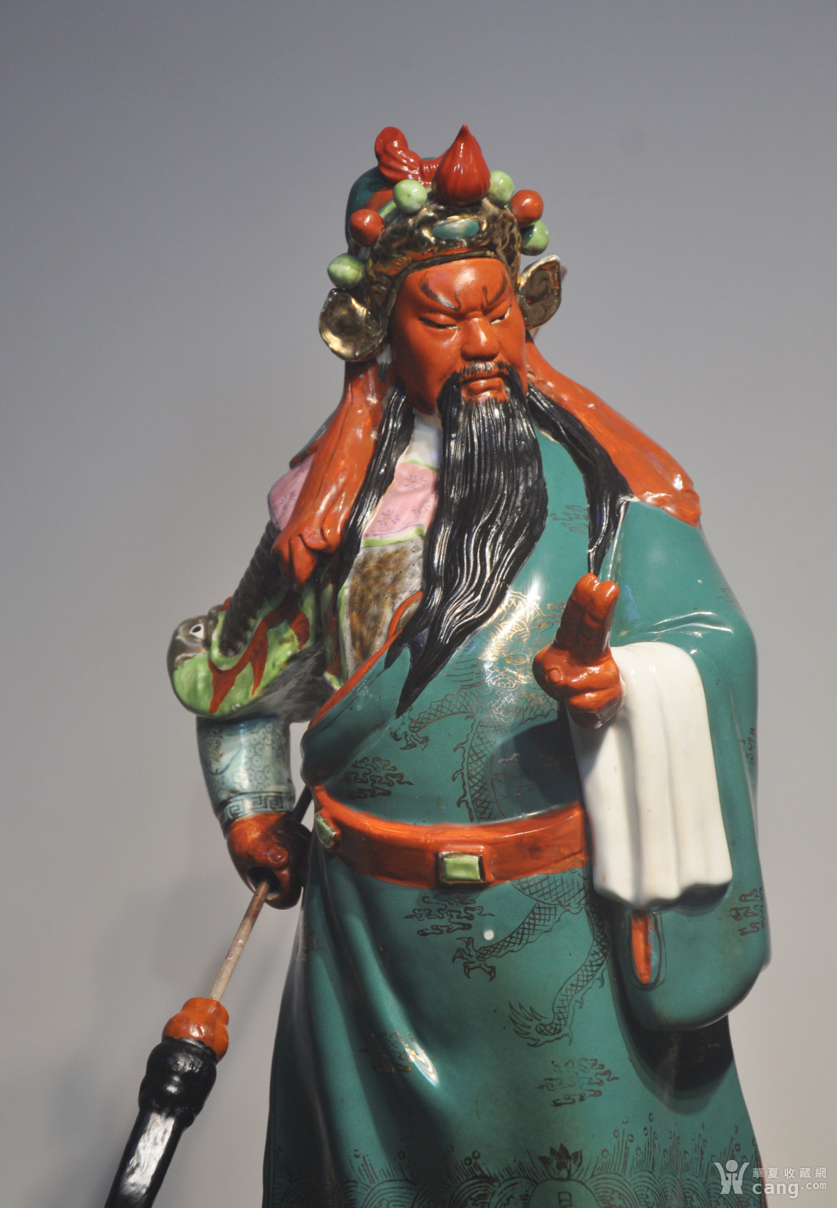 八十年代景德镇雕塑瓷 关公立像 关二爷 关帝圣君像