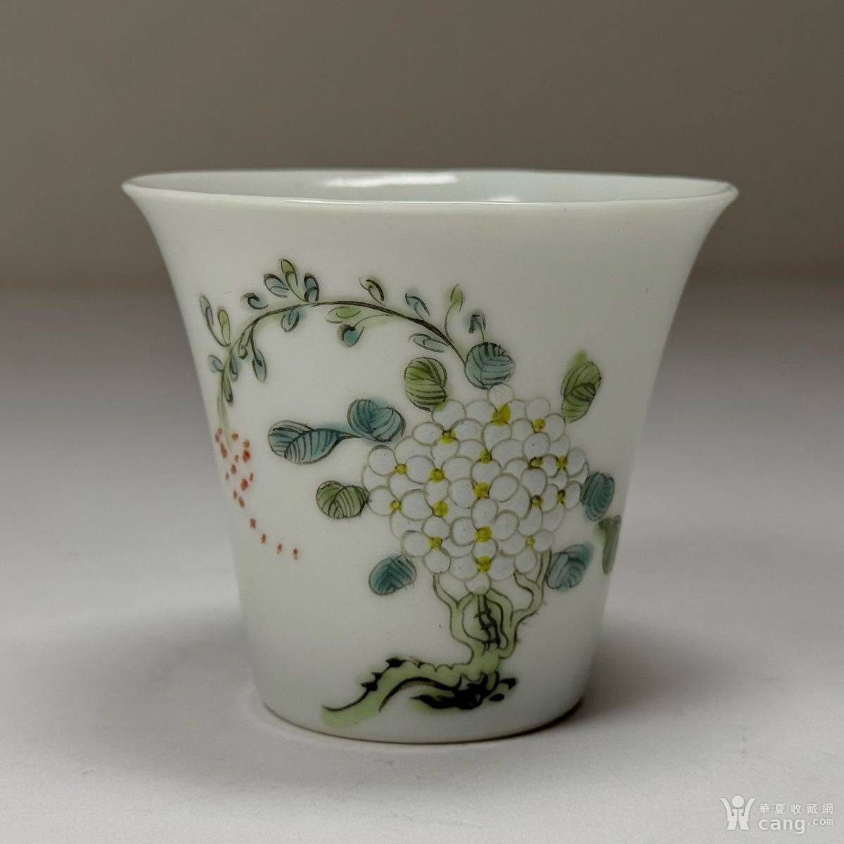 中古 粉彩草花文 馬蹄杯 一対 手描き磁器 酒杯 CL0079 粉彩花卉纹马蹄杯。_社区_华夏收藏网